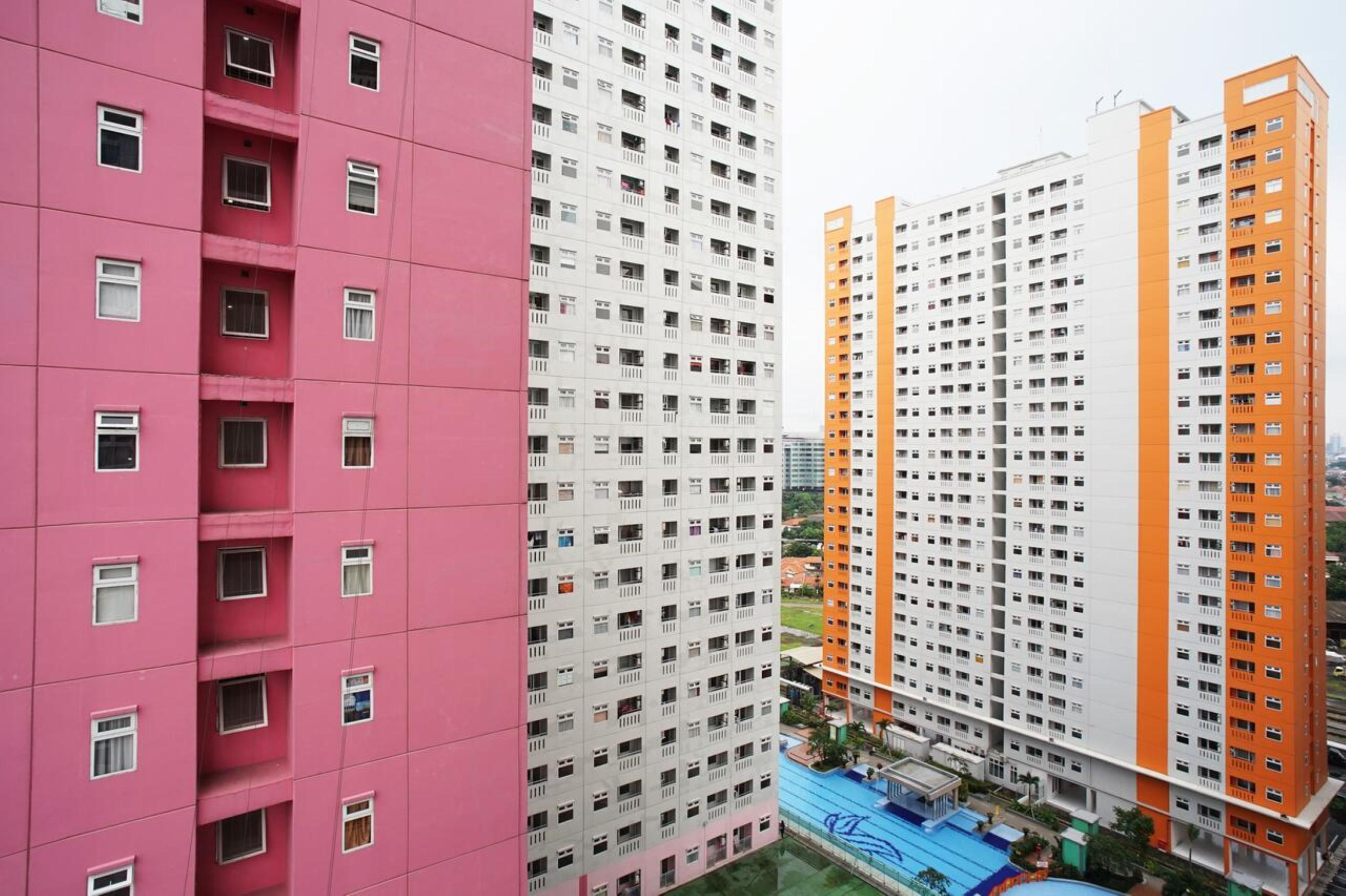 Apartemen Green Pramuka City Jakarta Exterior photo